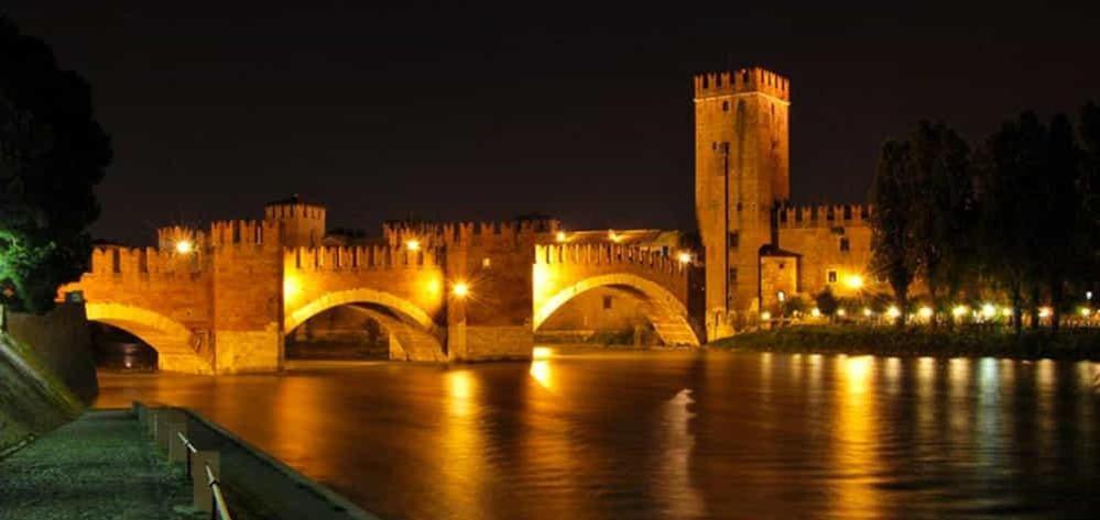 Verona City Arsenale Apartment Buitenkant foto